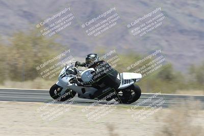 media/Apr-20-2025-CVMA (Sun) [[39090e8767]]/Race 9-Formula LW Twins Shootout/